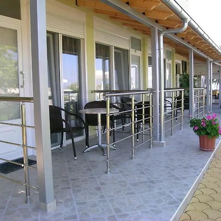 Hotel Vournelis
