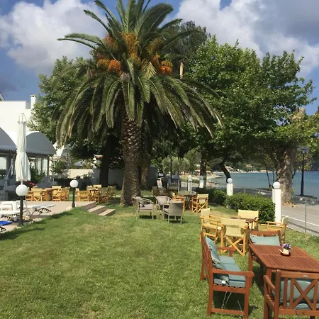 Vournelis Hotel