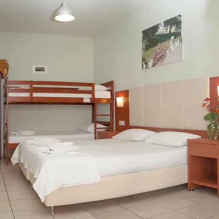 Hotel Vournelis 3*