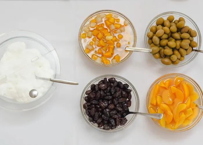 Отель Vournelis